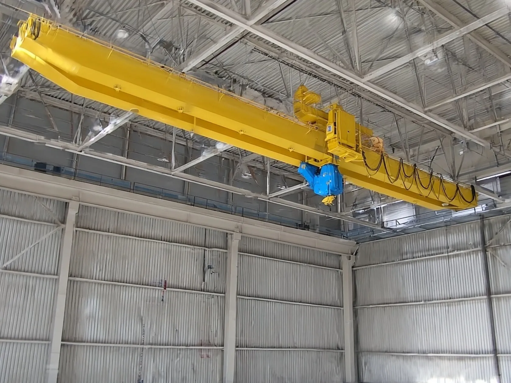 Подвесной ручной