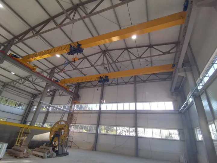 Опорный электрический однобалочный